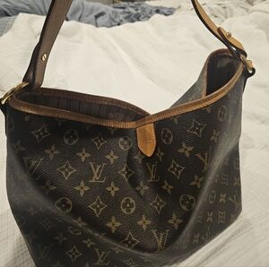 Louis Vuitton Monogram Shoulder Bag in Brown